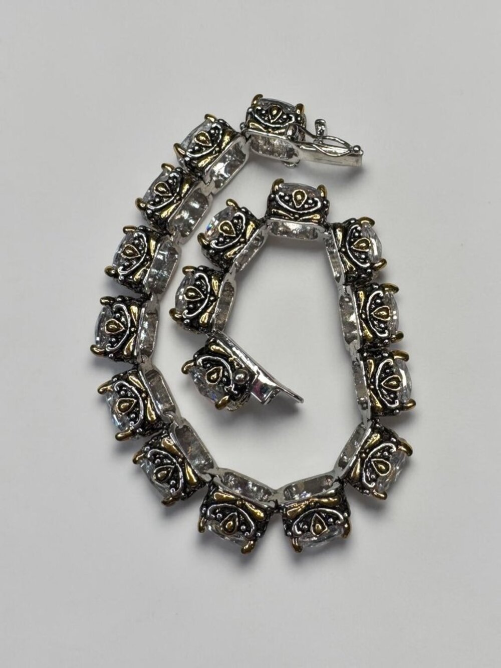 Park Lane Bracelet Clear Crystal Rhinestone Two Tone Ornate Link Vintage 1980s - Picture 6 of 7
